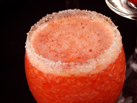 Refreshing Watermelon & Strawberry Smoothie – Perfect for Hot Days!