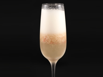 Italian Peach & Raspberry Prosecco Cocktail – Refreshing & Elegant