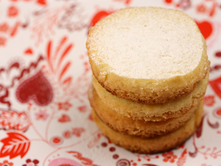 Breton Butter Cookies à la Pierre Hermé – A Fragrant Christmas Delight