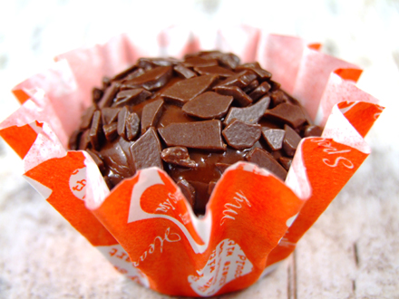 Toffee Chocolate Brigadeiro Balls — Simple, Delicious, and Perfectly Glossy