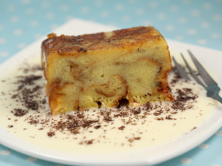 Caramelized Vanilla Bread Pudding — Shareable Even with Your Enemies!