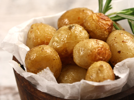 Roasted New Potatoes with Rosemary & Garlic — Plus Easy Cleaning Method for Tiny Potatoes