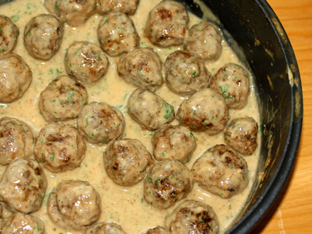 SWEDISH-STYLE MEATBALLS — HOMEMADE, TENDER, AND RICHLY FLAVORED