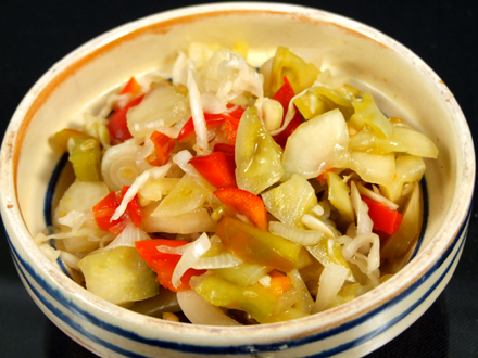 MIXED VEGETABLE PICKLE (CIOLUMADA) — COLORFUL, CRISPY, AND FLAVORFUL WINTER FAVORITE