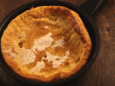 CLASSIC DUTCH BABY PANCAKE