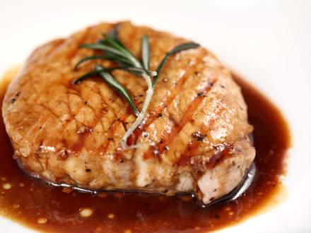 SWEET & TANGY PORK CHOPS WITH BALSAMIC HONEY SAUCE