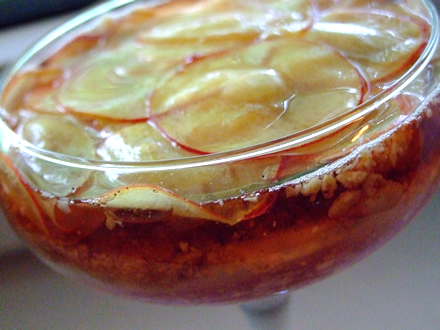 DELICATE VANILLA CREAM CHEESE DESSERT WITH PEACH WINE JELLY