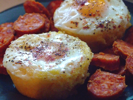 ROMANTIC BREAKFAST: POLENTA EGG CUPS INSPIRED BY RACHEL RAY