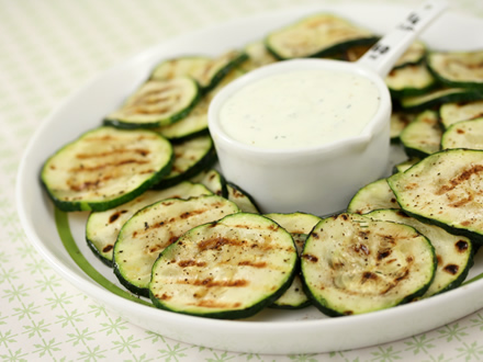 SIMPLE GRILLED ZUCCHINI WITH CREAMY DANISH WHITE CHEESE DIP