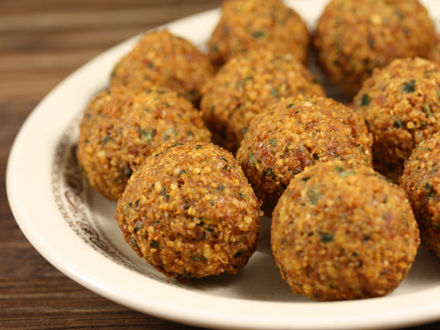 CHICKPEA FALAFEL – PERFECT FOR VEGETARIANS AND FASTING PERIODS