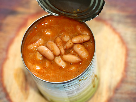 MEXICAN-STYLE BEANS – FLAVORFUL AND MEDIUM-SPICY STEW