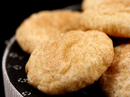 SOFT CINNAMON SUGAR COOKIES WITH A CRISP TOP CRUST