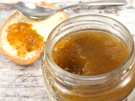 SWEET AND TART GOOSEBERRY & ELDERFLOWER JAM