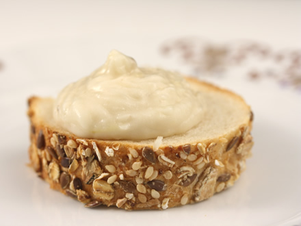 CREAMY WHITE BEAN SPREAD – SOFT AND FLAVORFUL, LIKE FISH ROE