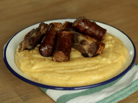 CREAMY BAKED MĂMĂLIGĂ – NO STIRRING, NO SPLATTER, JUST PERFECTLY COOKED
