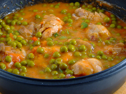 SIMPLE AND DELICIOUS CHICKEN STEW WITH PEAS AND TOMATOES