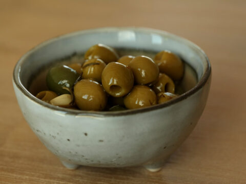QUICK MARINATED GREEN OLIVES – A TASTE OF GREECE IN YOUR KITCHEN