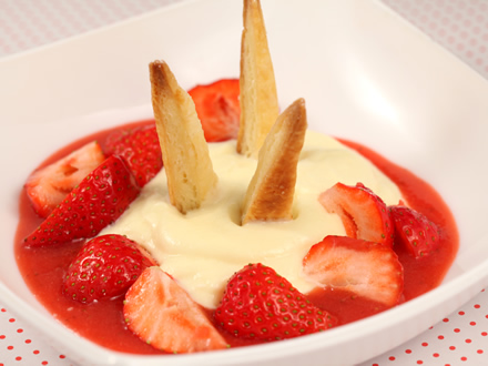 WHITE CHOCOLATE CREAM WITH STRAWBERRY COULIS AND SAVORY MILLEFEUILLE