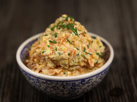 TURKISH-INSPIRED CARROT AND WALNUT SALAD – A LIGHT APPETIZER