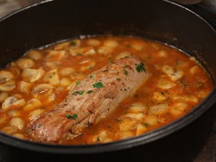 PORK TENDERLOIN IN TOMATO AND MUSHROOM SAUCE