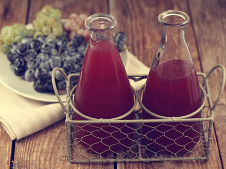 HOMEMADE FRESH GRAPE MUST – A TASTE OF OCTOBER HARVEST