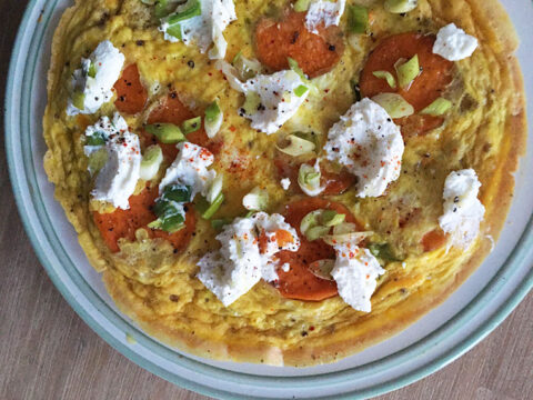 SWEET POTATO OMELETTE – NUTRITIOUS AND SATISFYING BREAKFAST OR LUNCH