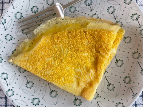CORNMEAL CRUSTED OMELETTE WITH GOAT CHEESE AND SCALLIONS