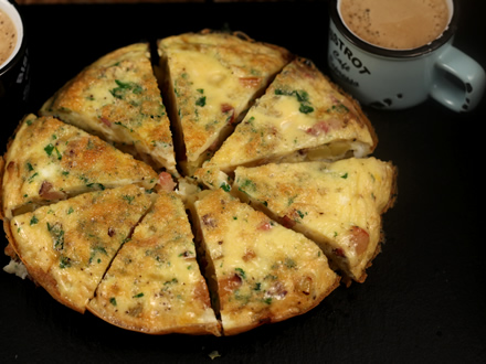 BACON AND POTATO OMELETTE – PERFECT HOLIDAY BREAKFAST
