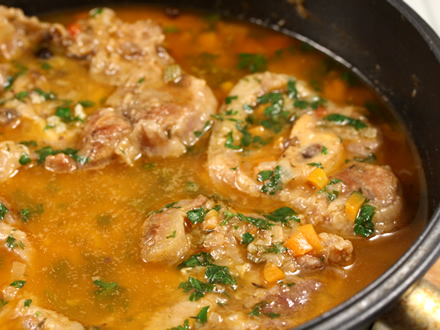 Ossobuco alla Milanese (Ossobuco in Bianco) – Classic Veal Shank with Light Sauce