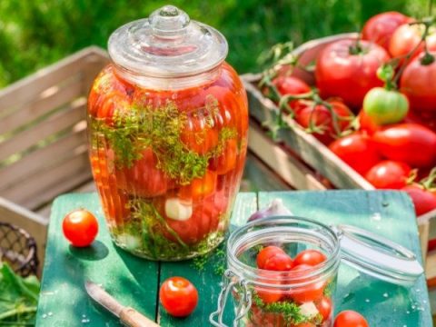 Make Your Own Delicious Homemade Tomato Preserves