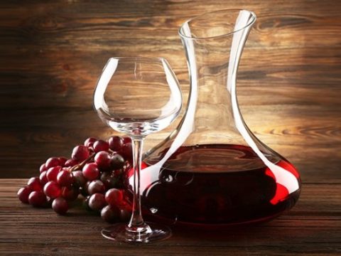 Wine Decanting: Why, How and When?