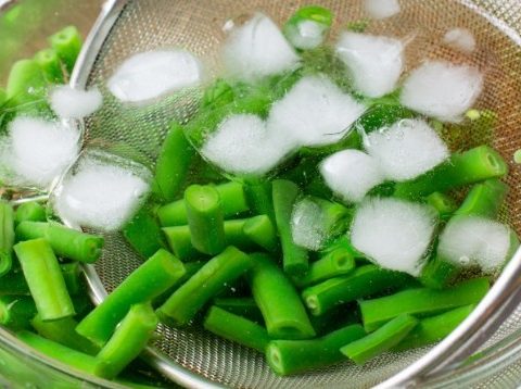 Blanching Technique: Secrets to Preserving Freshness and Color